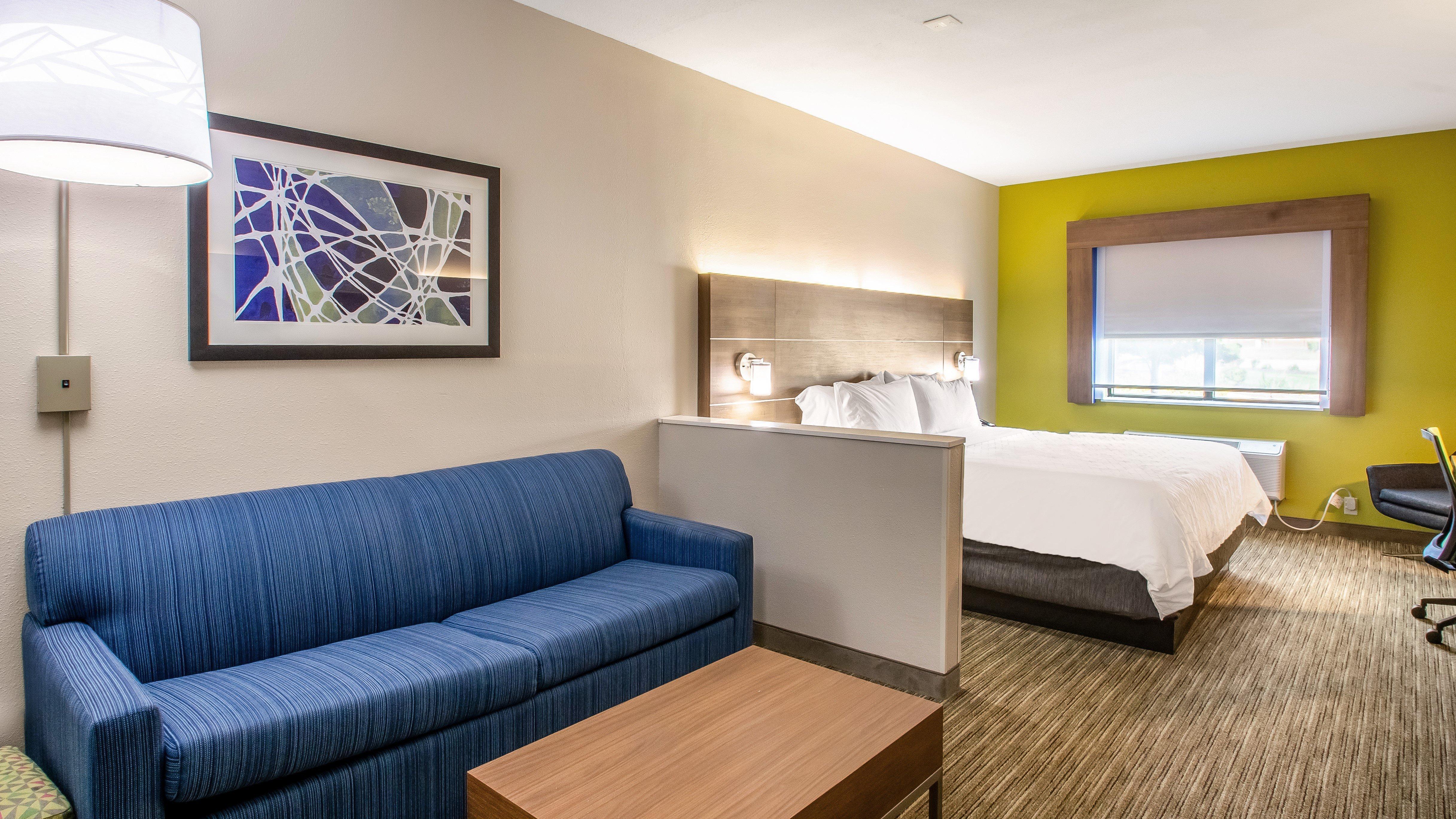 Holiday Inn Express & Suites - Olathe South By Ihg Exterior photo