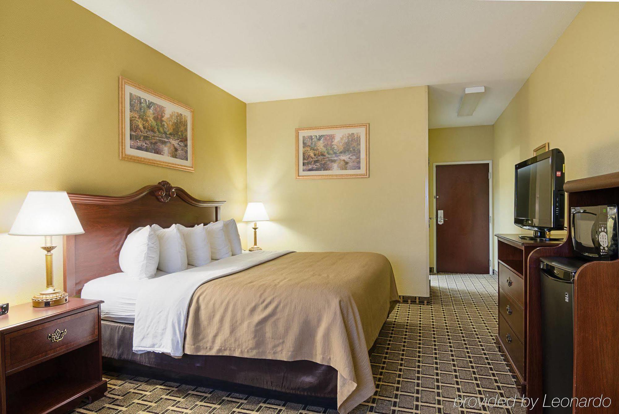 Holiday Inn Express & Suites - Olathe South By Ihg Exterior photo