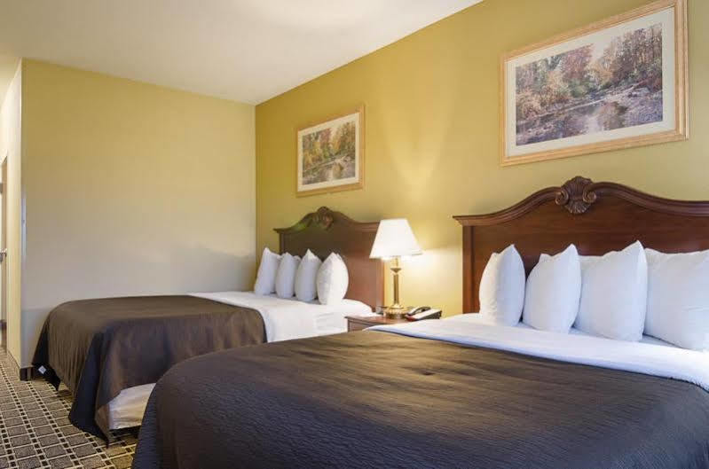 Holiday Inn Express & Suites - Olathe South By Ihg Exterior photo